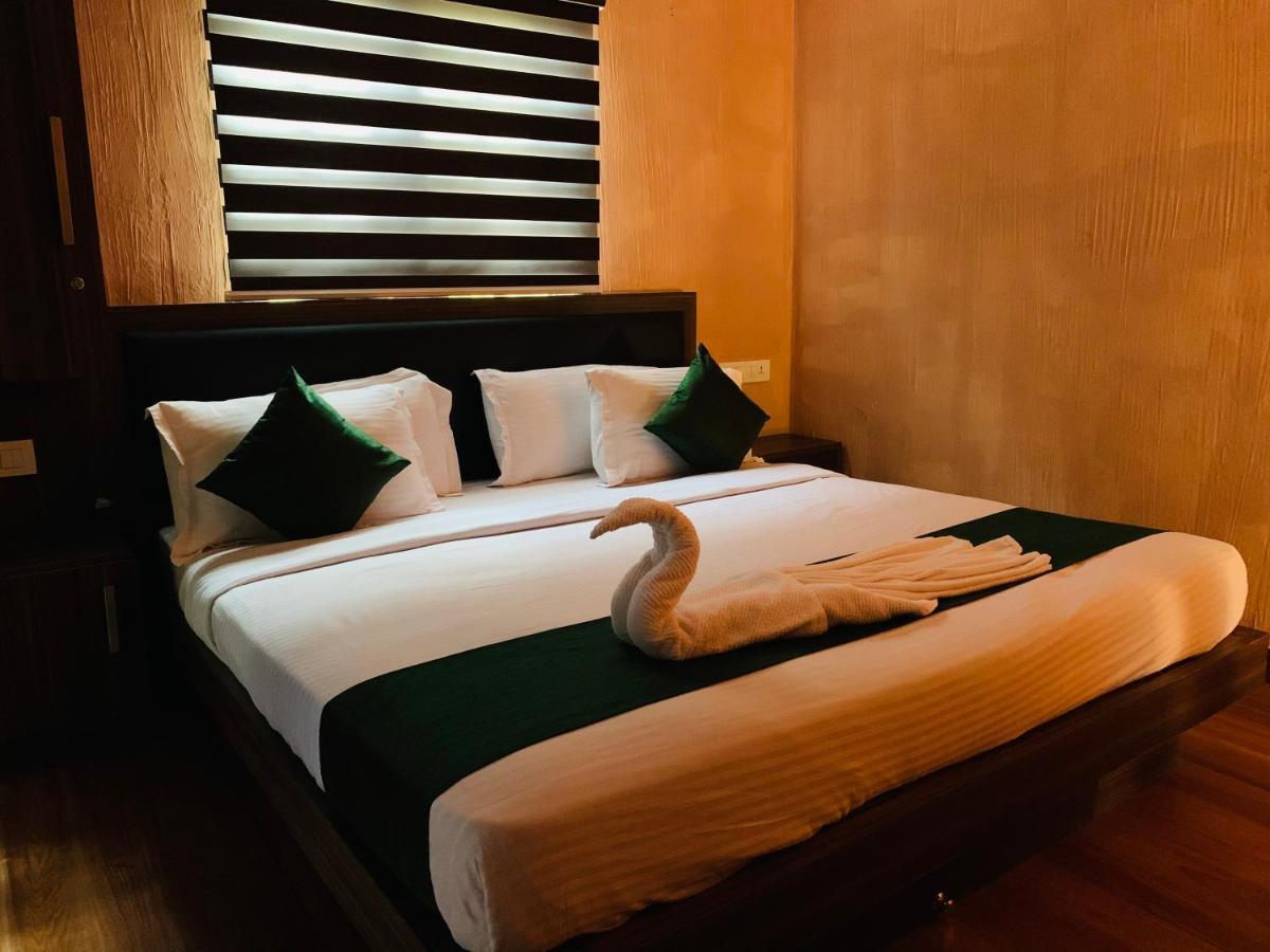 Wayanad Doubletree Villa Витхири Экстерьер фото