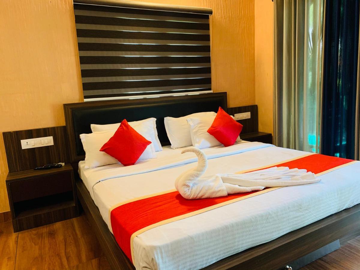 Wayanad Doubletree Villa Витхири Экстерьер фото