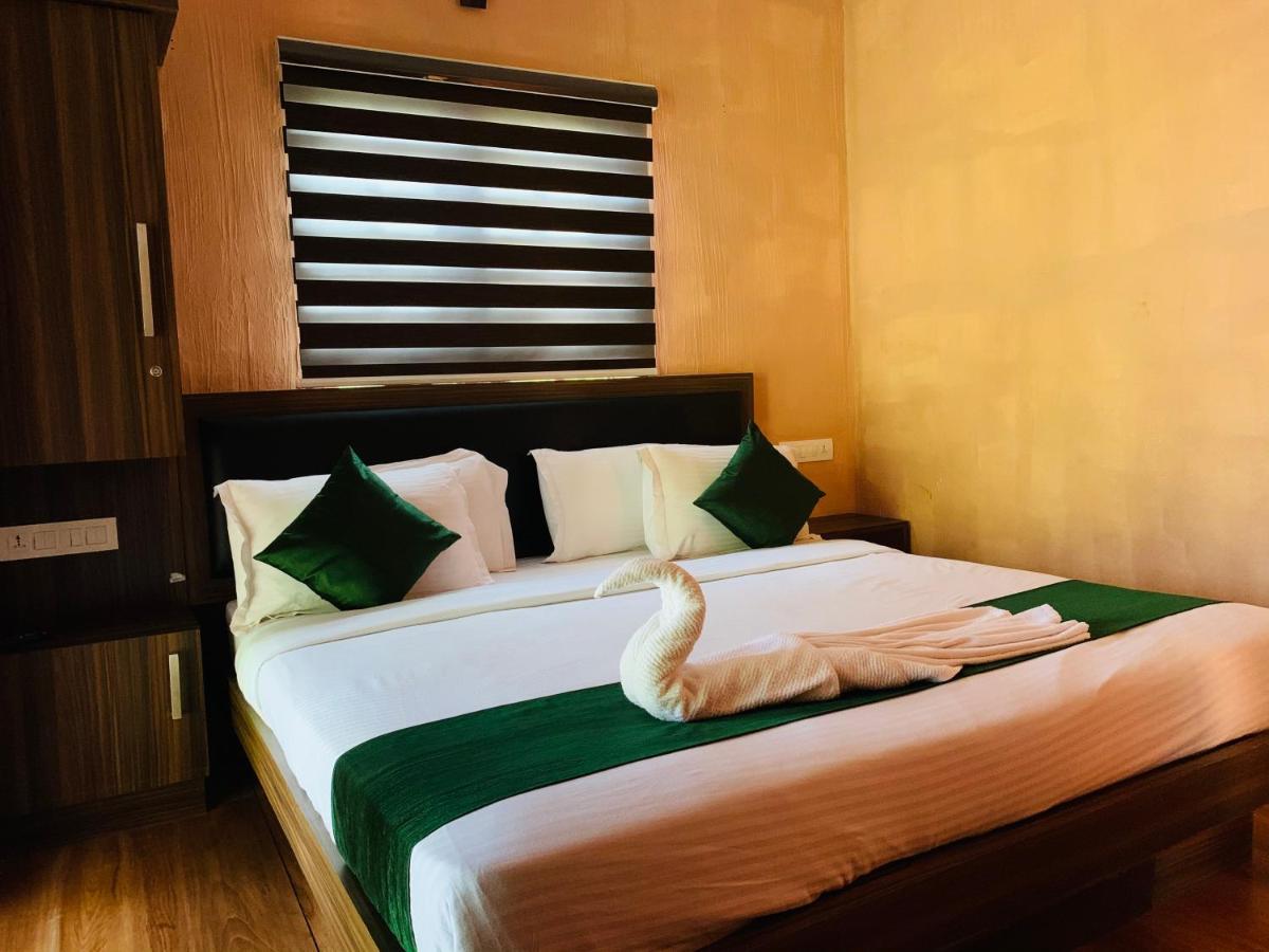 Wayanad Doubletree Villa Витхири Экстерьер фото