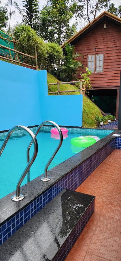 Wayanad Doubletree Villa Витхири Экстерьер фото