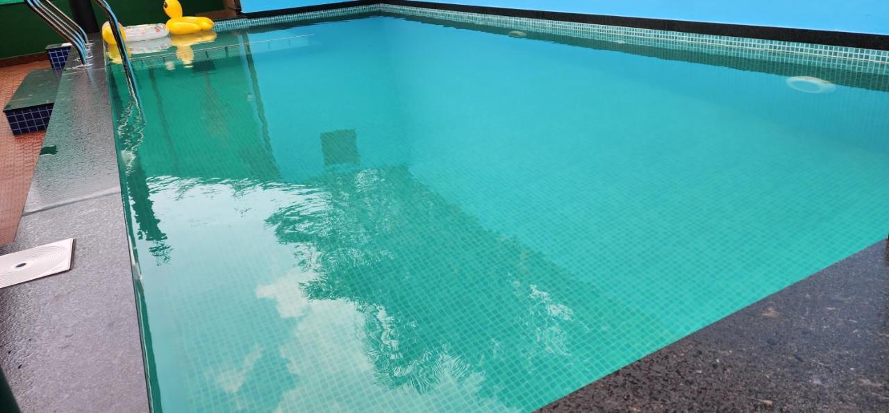 Wayanad Doubletree Villa Витхири Экстерьер фото