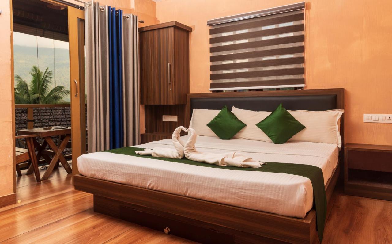 Wayanad Doubletree Villa Витхири Экстерьер фото