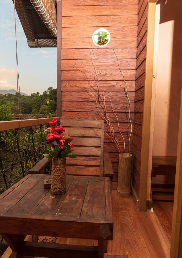 Wayanad Doubletree Villa Витхири Экстерьер фото