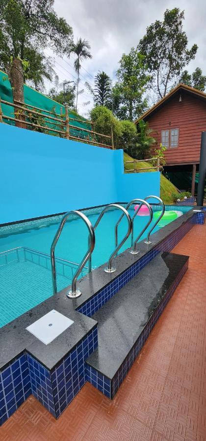 Wayanad Doubletree Villa Витхири Экстерьер фото